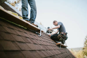 Local Roofers in Fairmount City, PA